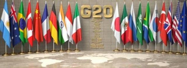 Gambar: Bendera negara-negara yang tergabung dalam G20 sumber: shutterstock