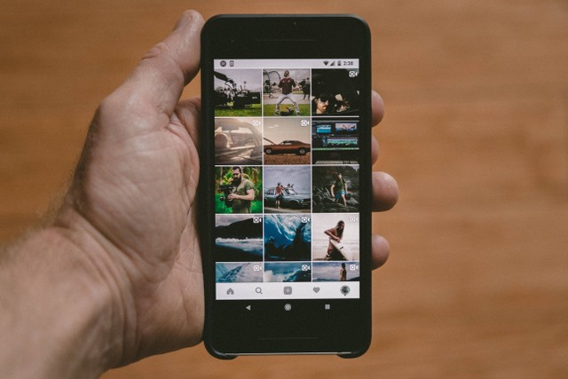 Caption IG Pantai Romantis, Foto: Unsplash/Jakob Owens