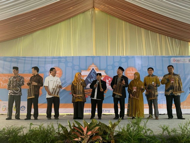 Ajang perlombaan tahunan ini kembali dihelat oleh SMART Ekselensia Indonesia Dompet Dhuafa selama 2 (dua) hari, pada Rabu dan Kamis (16-17 November 2022). Seperti pada perhelatan sebelum-sebelumnya, acara ini digelar untuk menguatkan semangat kepemudaan zilenial terhadap budaya Nusantara.