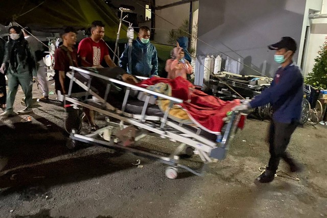 Kondisi korban gempa saat menjalani perawatan di RSUD Cimacan, Cianjur, Senin (21/11/2022). Foto: Dok. Istimewa