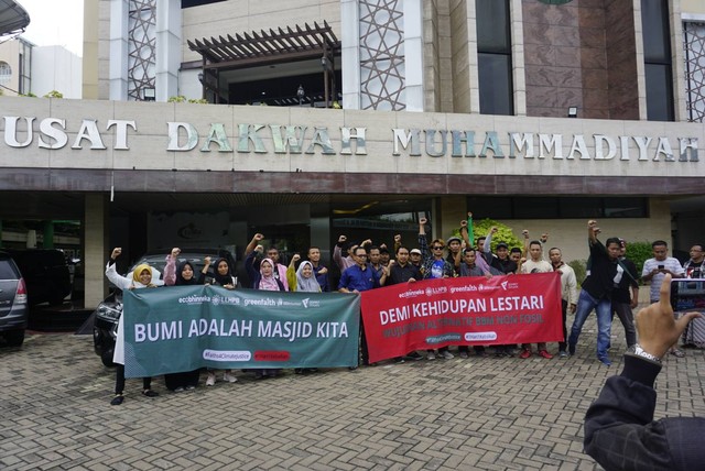 Foto: Aksi lingkungan aktifis Muhammadiyah di Jakarta/3 Nov 2022 (dok.pribadi)