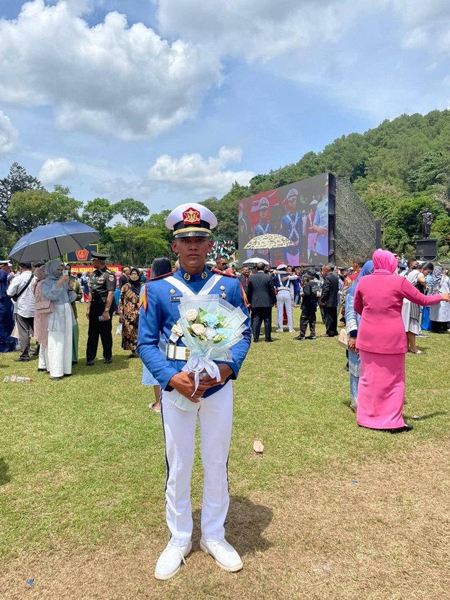 Daffa kini siap menyongsong cita-citanya menjadi pilot pesawat, khususnya pesawat tempur TNI AU.