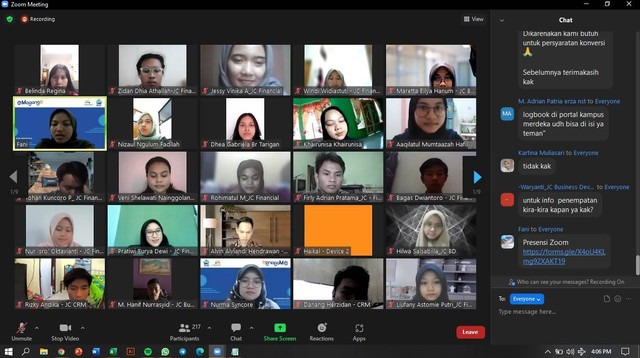 Foto Pembekalan Materi Dari PT Syncore Indonesia kepada Mahasiswa Magang Secara Online Melalui Zoom Sebelum Penerjunan ke Mitra