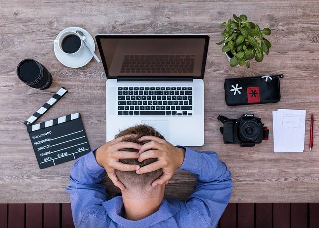 Kata-Kata Resign Kerja di Grup Wa yang Berkesan, Foto Pixabay/lukasbieri