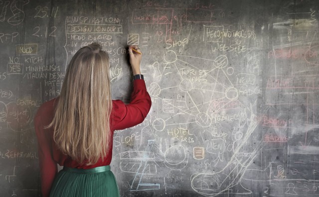 Ilustrasi Kata-Kata untuk Guru Tercinta. Foto: pexels.com.