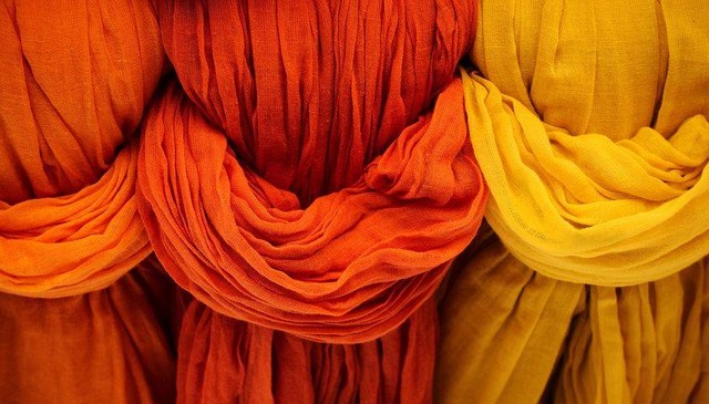 Ilustrasi pewarna tekstil alami. Foto: Pixabay 