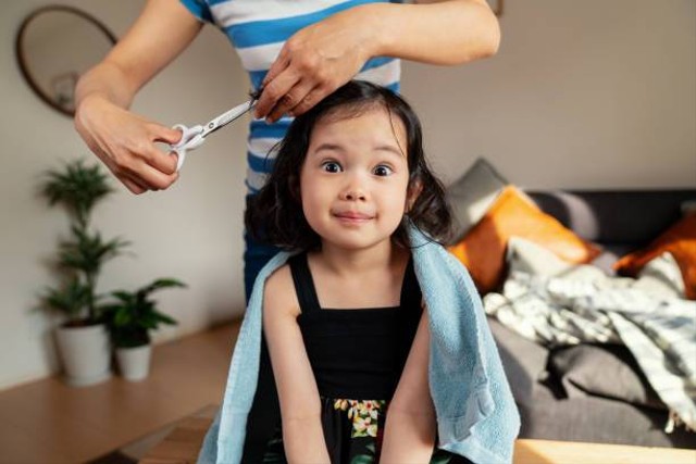 Ilustrasi model rambut anak perempuan kekinian (Sumber: Pexels)