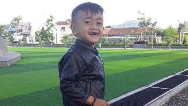 Gempa Cianjur: Bocah 6 Tahun Ditemukan Selamat Usai Terjebak Hampir 48 Jam