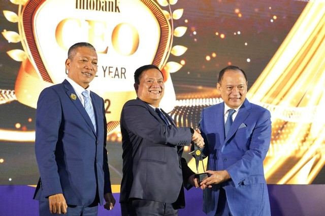 aDirektur Utama PT PNM, Arief Mulyadi, meraih predikat CEO of The Year pada ajang Infobank TOP 100 CEO & The Next Leaders Forum 2022. Foto: dok. PNM