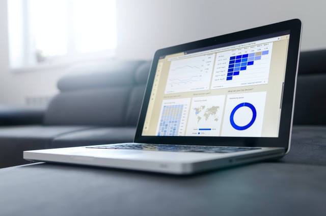 Ilustrasi Cara mengelompokkan data di Spreadsheet Google. Foto: Usnplash