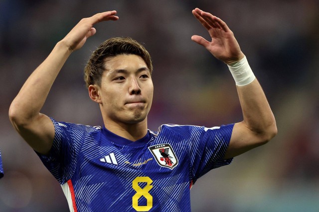 Pemain Timnas Jepang Ritsu Doan saat melawan Timmas Jerman pada pertandingan Grup E Piala Dunia 2022 Qatar di Stadion Internasional Khalifa, Doha, Qatar. Foto: Matthew Childs/REUTERS