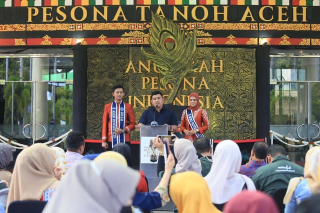 Kadisbudpar Aceh, Almuniza Kamal saat penyambutan tamu API Awards 2022. Foto: Disbudpar