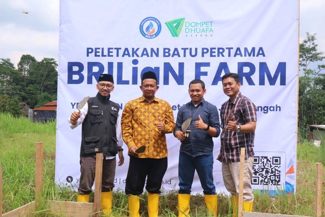 YBM BRILiaN menggandeng Dompet Dhuafa Jawa Tengah dalam menyalurkan dana zakat pegawai BRI untuk diberdayakan dalam bentuk sentra ternak domba. (Kamis, 24/11/2022)