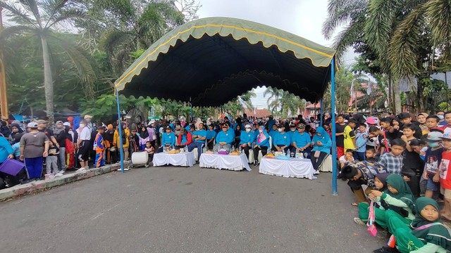 Acara jalan sehat ini dihadiri sejumlah unsur Muspida Kobar. Foto: Lukman Hakim/InfoPBUN