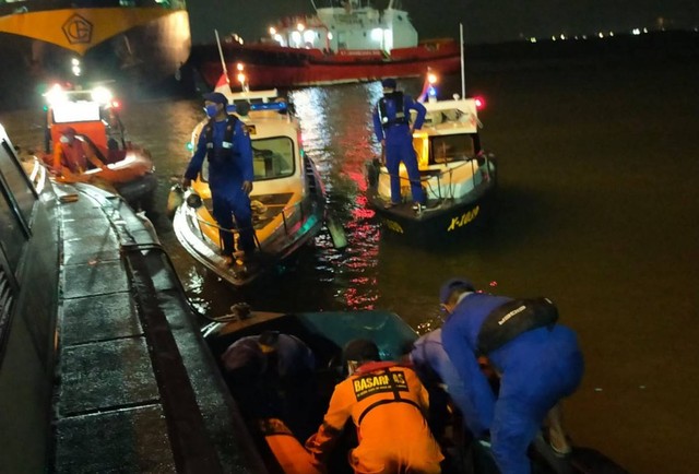 Mayat Wanita di Teluk Lamong itu Pemilik Motor Misterius Jembatan Suramadu