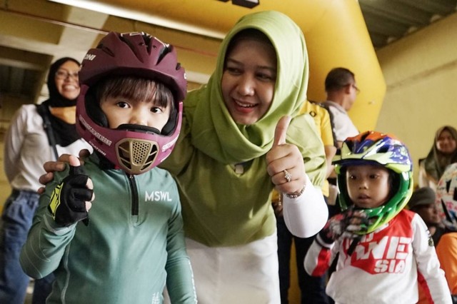 Melihat Keseruan Anak-anak Mengikuti Lomba Pushbike Piala Wali Kota Mojokerto