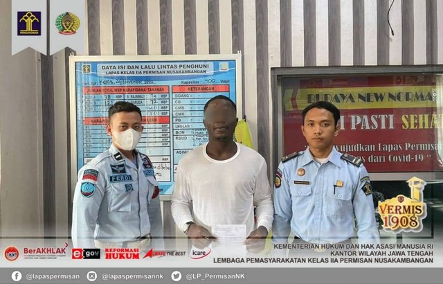 http://lapaspermisan.kemenkumham.go.id/berita-utama/lapas-permisan-nusakambangan-laksanakan-pembebasan-warga-binaan-wna