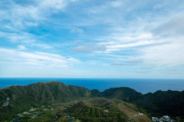 Ilustrasi Pulau Aogashima di Jepang. Foto: Nishi's Images/Shutterstock