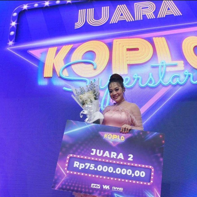 Masitoh juara 2 di ajang Koplo Superstar. | Foto: Instagram @Masitoh_koplosuperstar