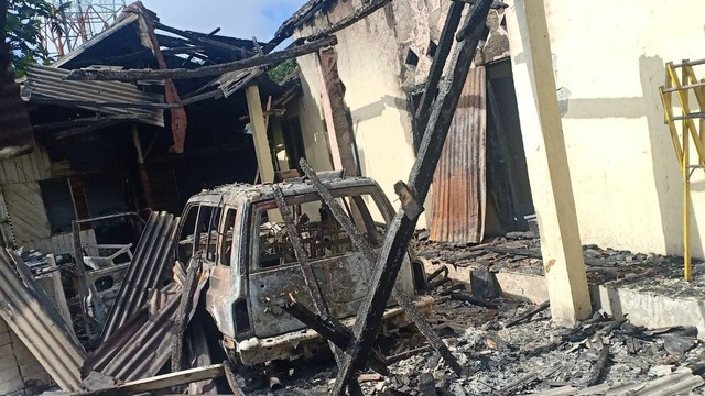 ODGJ di Cianjur bakar rumah dan serang warga, Selasa (29/11/2022). Foto: Dok. Istimewa