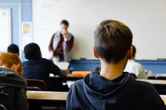 https://unsplash.com/@taypaigey - kunci jawaban pas bahasa indonesia kelas 9 semester 1