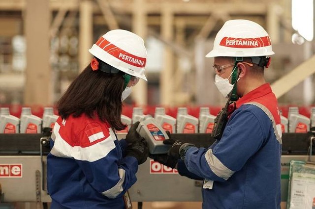 IIlustrasi bekerja di PT Pertamina Foto: Pertamina Lubricant