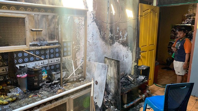 Dapur rumah warga di Bandar Lampung Hangus terbakar. | Foto: Dok BPBD kota Bandar Lampung