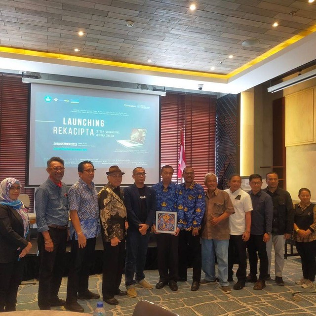 Pimpinan ISI Yogyakarta saat peluncuran video pembelajaran