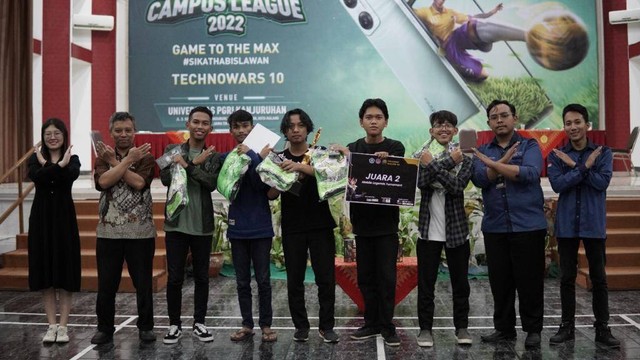 Peraih juara kompetisi Technowars 10 Unikama. Foto / dok Unikama