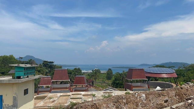 Suasana Bakauheni Harbour City (BHC), proyek kawasan terintegrasi yang akan menjadi ikon pariwisata di Lampung yang digarap PT ASDP Indonesia Ferry (Persero), Kamis (1/12/2022). Foto: ASDP