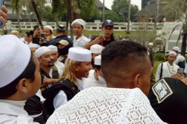Habib Bahar bin Smith saat hadir di Reuni 212 di Masjid At-Tin, TMII, Jakarta Timur, Kamis (2/12/2022). Foto: Ananta Erlangga/kumparan