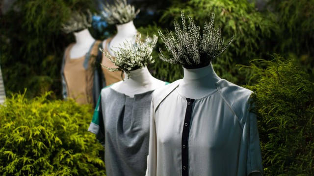 7 Istilah Seputar Sustainable Fashion yang Perlu Kamu Ketahui. Foto: SeeDesign/Shutterstock