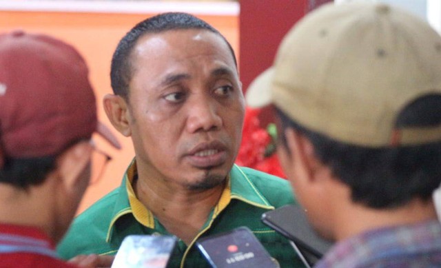 Ketua DPRD Kota Ternate, Maluku Utara, Muhajirin Bailussy. Foto: Halik Djokrora