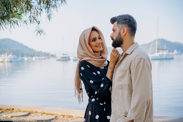 Ucapan Ulang Tahun Romantis Islami untuk Suami, foto: Pexels/Mikhail Nilov