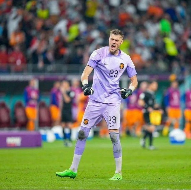 Andries Noppert saat Belanda mengalahkan Amerika Serikat di babak 16 besar Piala Dunia 2022. Foto: Instagram @andriesnoppert/ Reuters