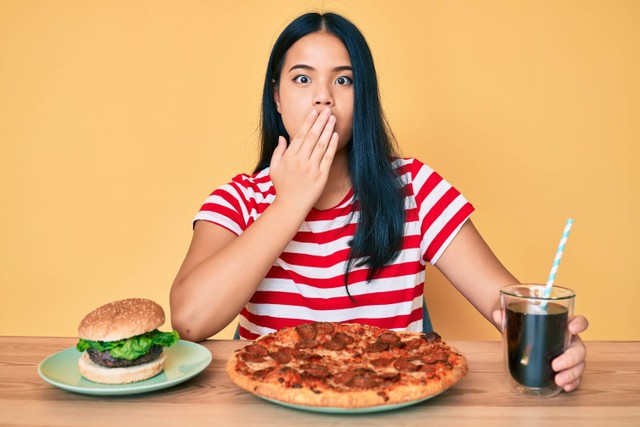 Ilustrasi food shaming. Foto: Shutterstock