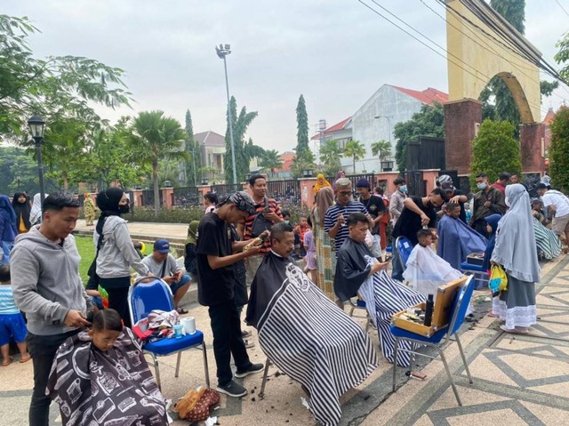 Cukur Amal, Komunitas Barbershop Pasuruan Galang Dana untuk Korban Gempa Cianjur