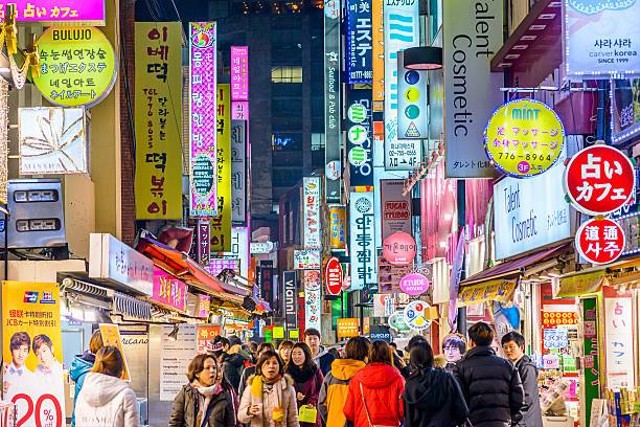 Myeongdong, Korea Selatan. Pixabay.com