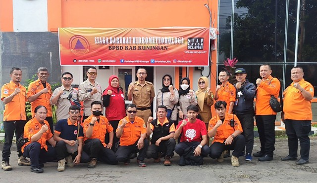 BPBD Kabupaten Kuningan, Jawa Barat, kembali mengirimkan bantuan logistik hingga tim trauma healing ke korban gempa Cianjur. (Andri)