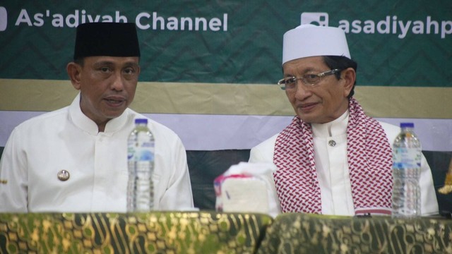 Imam Masjid Istiqlal Jakarta Prof KH Nasaruddin Umar (kanan) bersama Bupati Wajo Amran Mahmud. Foto: Istimewa