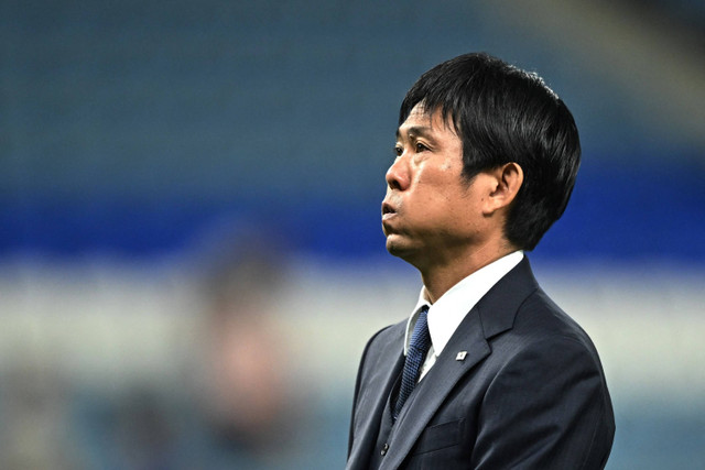 Pelatuh Timnas Jepang Hajime Moriyasu uai melawan Timnas Kroasia pada pertandingan babak 16 besar Piala Dunia 2022 Qatar di Stadion Al Janoub, Al Wakrah, Qatar. Foto: Dylan Martinez/REUTERS