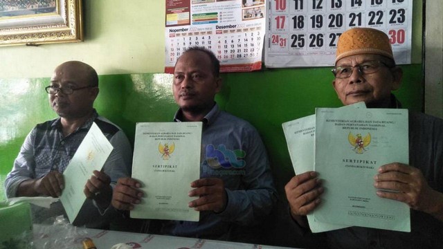 Puluhan Warga Bojonegoro Terima Sertifikat Tanah Diduga Palsu