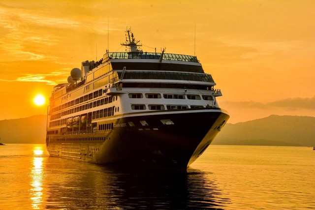 Kapal Pesiar MV. Azamara Quest saat berlabuh di Sabang, 14 November 2019. Dokumentasi "Istimewa".