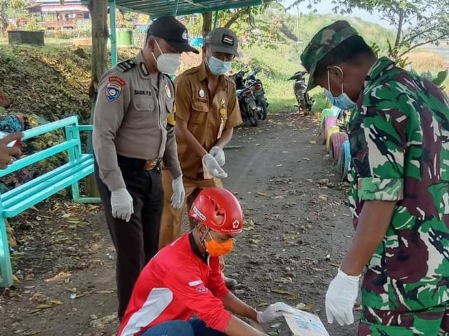 Pencari Udang Temukan Mayat Bayi Perempuan, Punggungnya Terluka