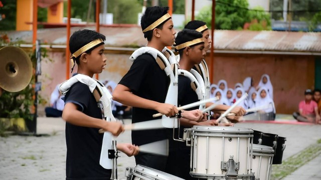 Acara pelepasan tim Drum Band Gita Bahana Iskandar Muda SMP Negeri 17 Banda Aceh yang akan mengikuti Malaysia World Band Competition 2022. Foto: Dok. Pemkot Banda Aceh