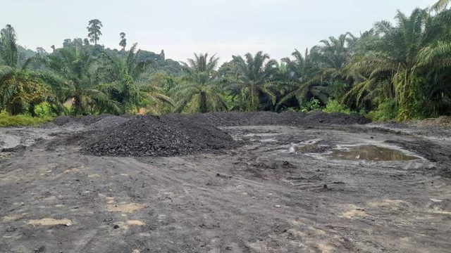 Barang bukti kasus tambang ilegal Ismail Bolong di Kalimantan Timur. Foto: Dok. Istimewa