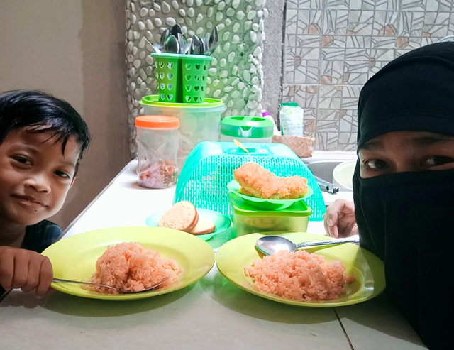 Masak seru dan makan bareng anak