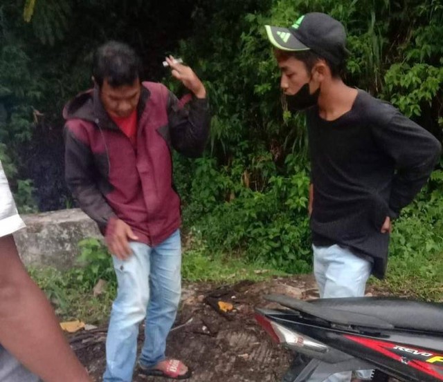 Korban Sukmawiria diduga dibegal 7 orang tak dikenal di ruas Jalan Poros Mamuju-Mamasa. Foto: Istimewa