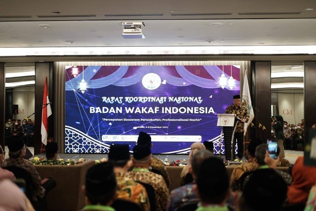 Dompet Dhuafa mendapatkan anugerah sebagai Nazhir Wakaf Terbaik dari Badan Wakaf Indonesia (BWI) pada BWI Award 2022 yang berlangsung di Gran Melia Jakarta, Rabu (7/12/2022)