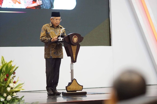 Wakil Presiden Ma'ruf Amin memberikan arahan saat peringatan Hari Antikorupsi Sedunia (Hakordia) 2022 di Jakarta, Jumat (9/12/2022). Foto: Dok. KPK